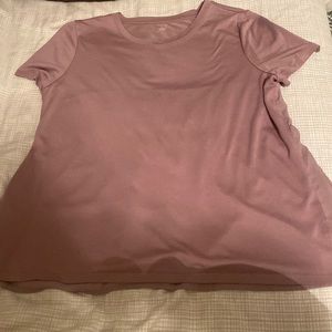 14th and Union tee with mesh ruffled back